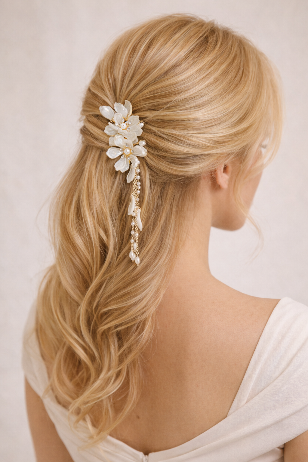 Ivory Floral Bridal Hair Clip with Pearl Tassel | Wedding Hair Accessory