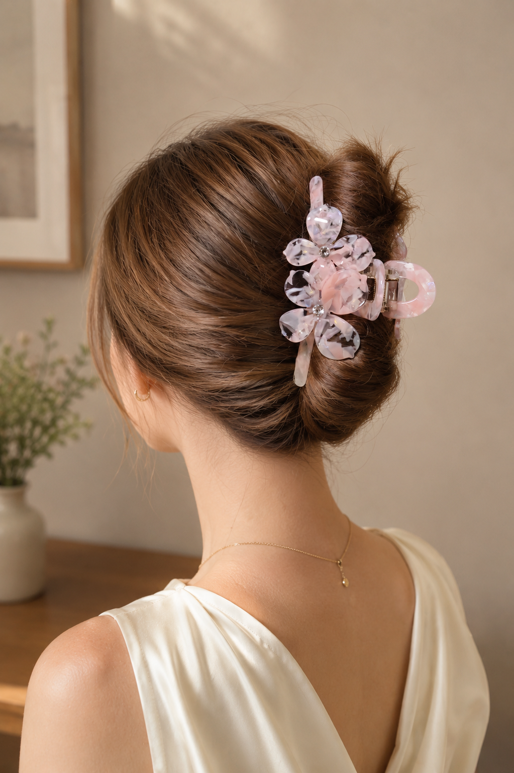 Acetate Flower Hair Claw – Large & Small Floral Claw Clips in Multiple Colors