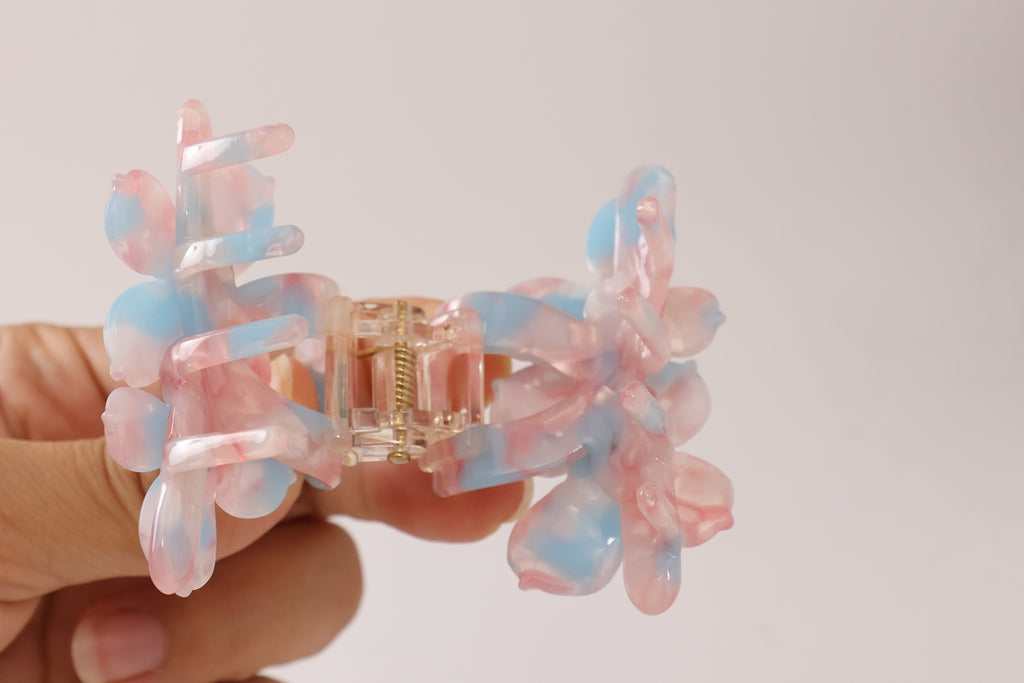 Acetate Flower Hair Claw – Large & Small Floral Claw Clips in Multiple Colors