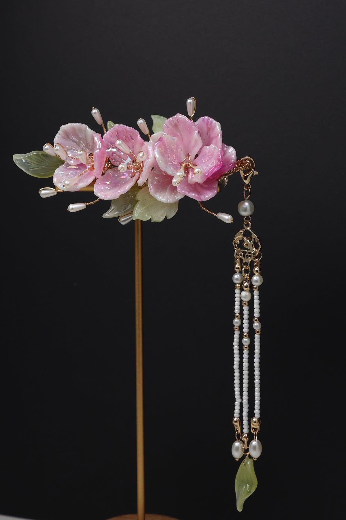 Blush Blossom Hair Clip with Detachable Pearl Tassel