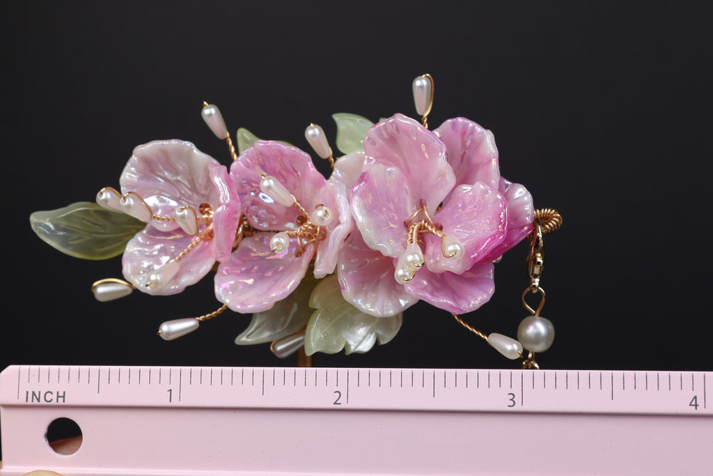 Blush Blossom Hair Clip with Detachable Pearl Tassel