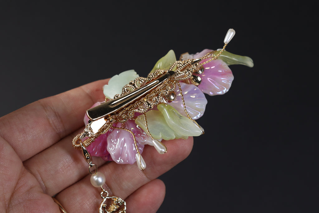 Blush Blossom Hair Clip with Detachable Pearl Tassel