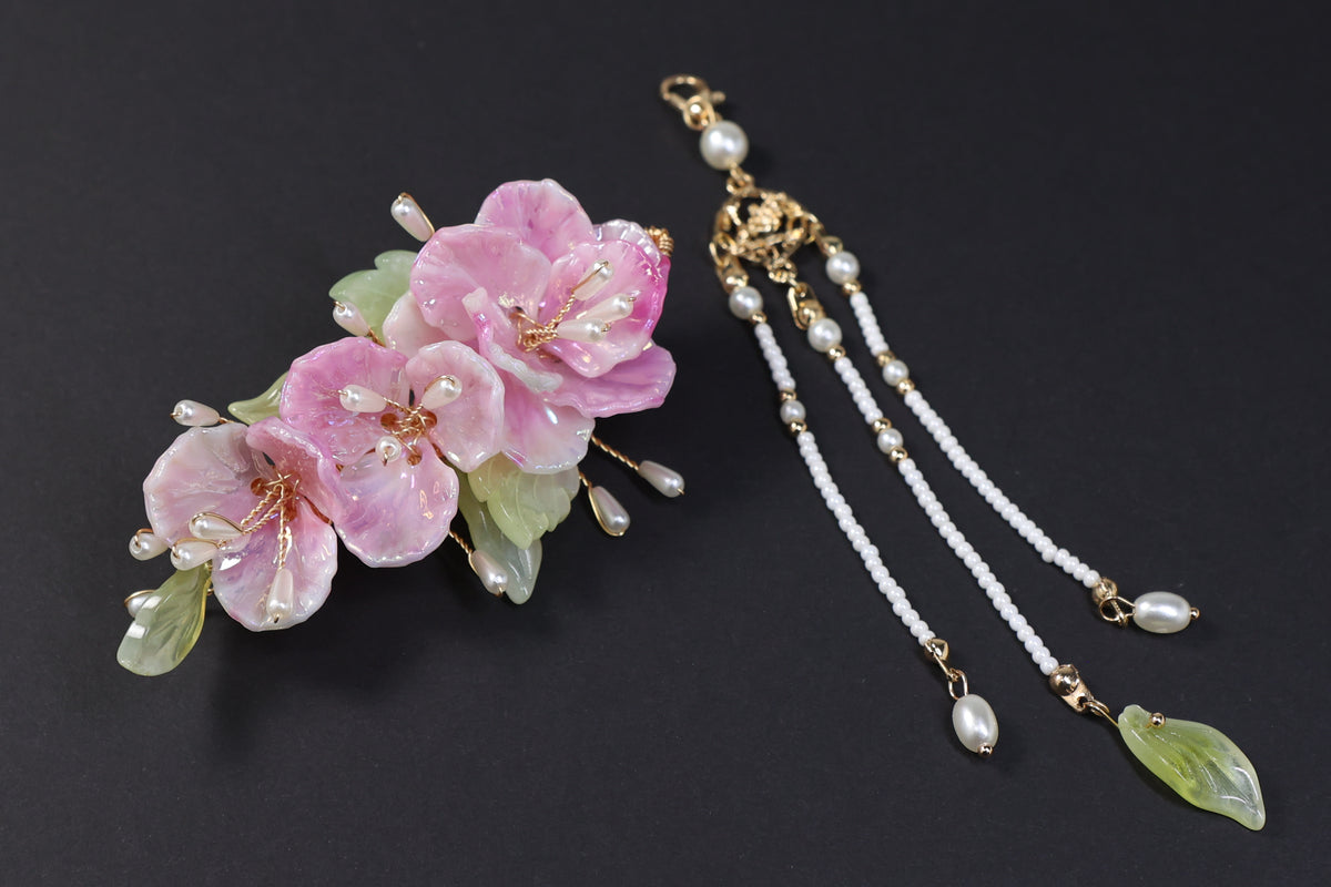 Blush Blossom Hair Clip with Detachable Pearl Tassel