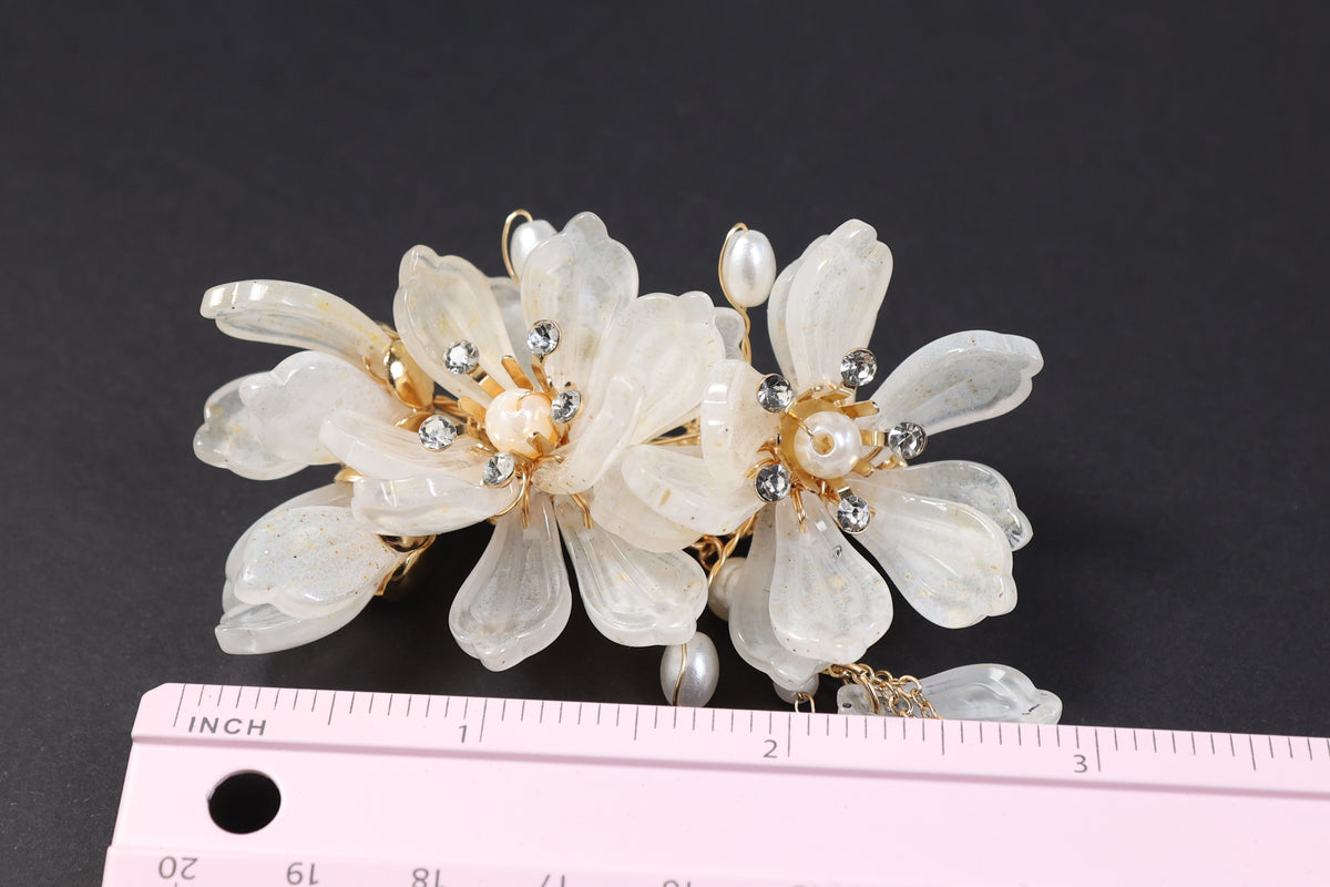 Ivory Floral Bridal Hair Clip with Pearl Tassel | Wedding Hair Accessory