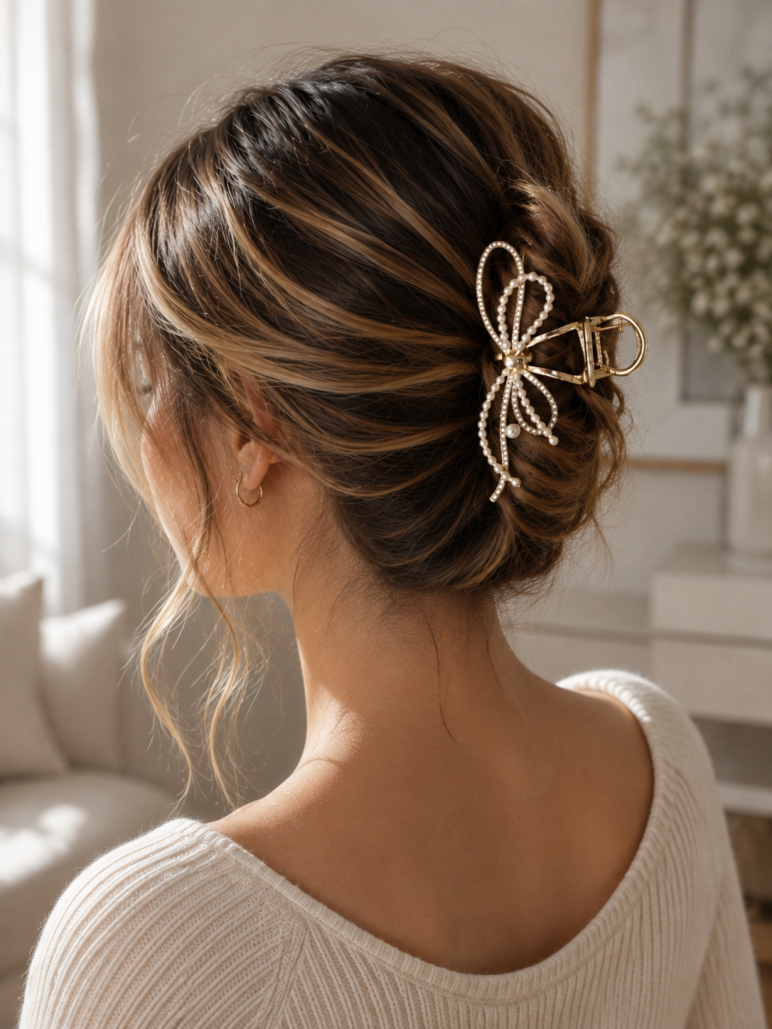Pearl & Crystal Bow Hair Claw – 3 Elegant Styles